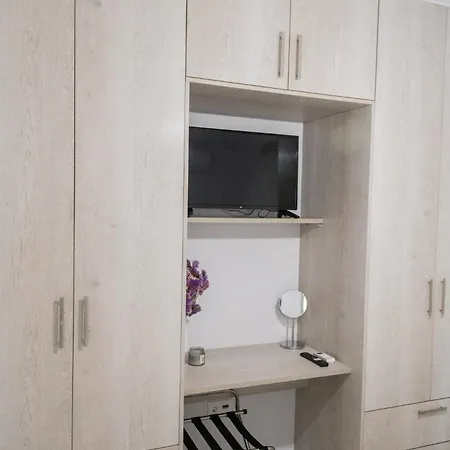 Alonakia Home Suites Filiatra Buitenkant foto